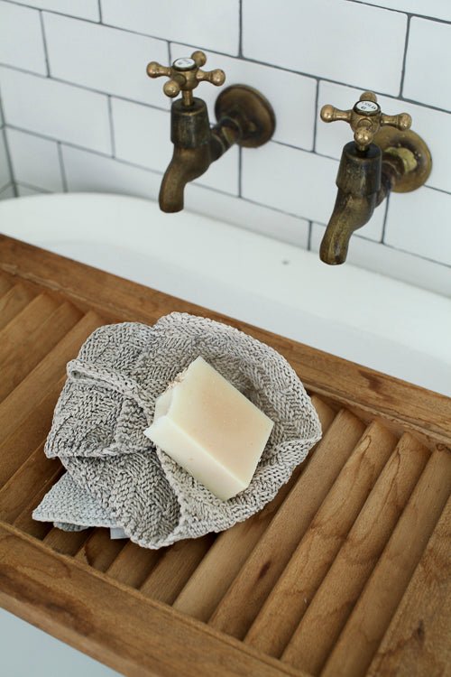 Pure oat milk soap bar - Bee native products